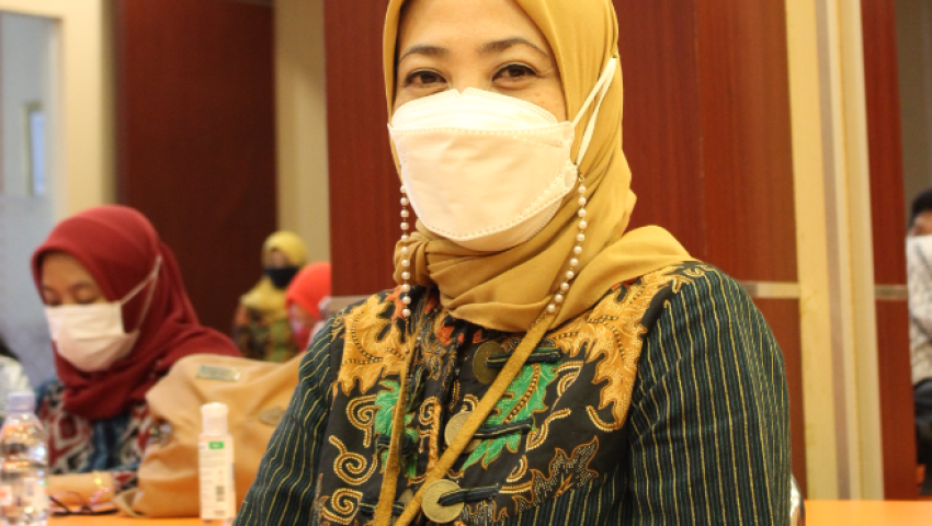 PENGUMUMAN Skripsi dan PKL Dosbing : Tutut Dewi Astuti, SE., M.Si, Ak, CA, CTA, ACPA, MCE, CTT, CAP.